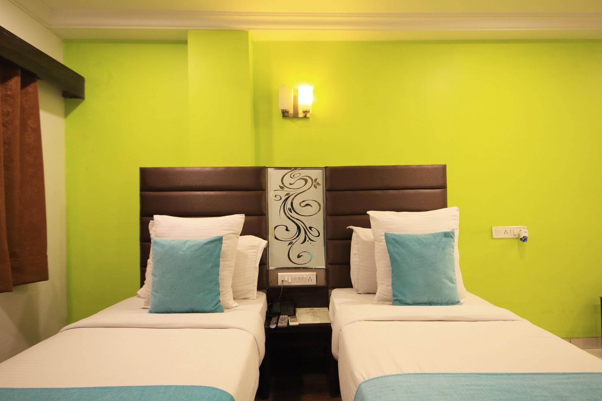 Fabhotel Kadamb Inn Ahmedabad Eksteriør billede