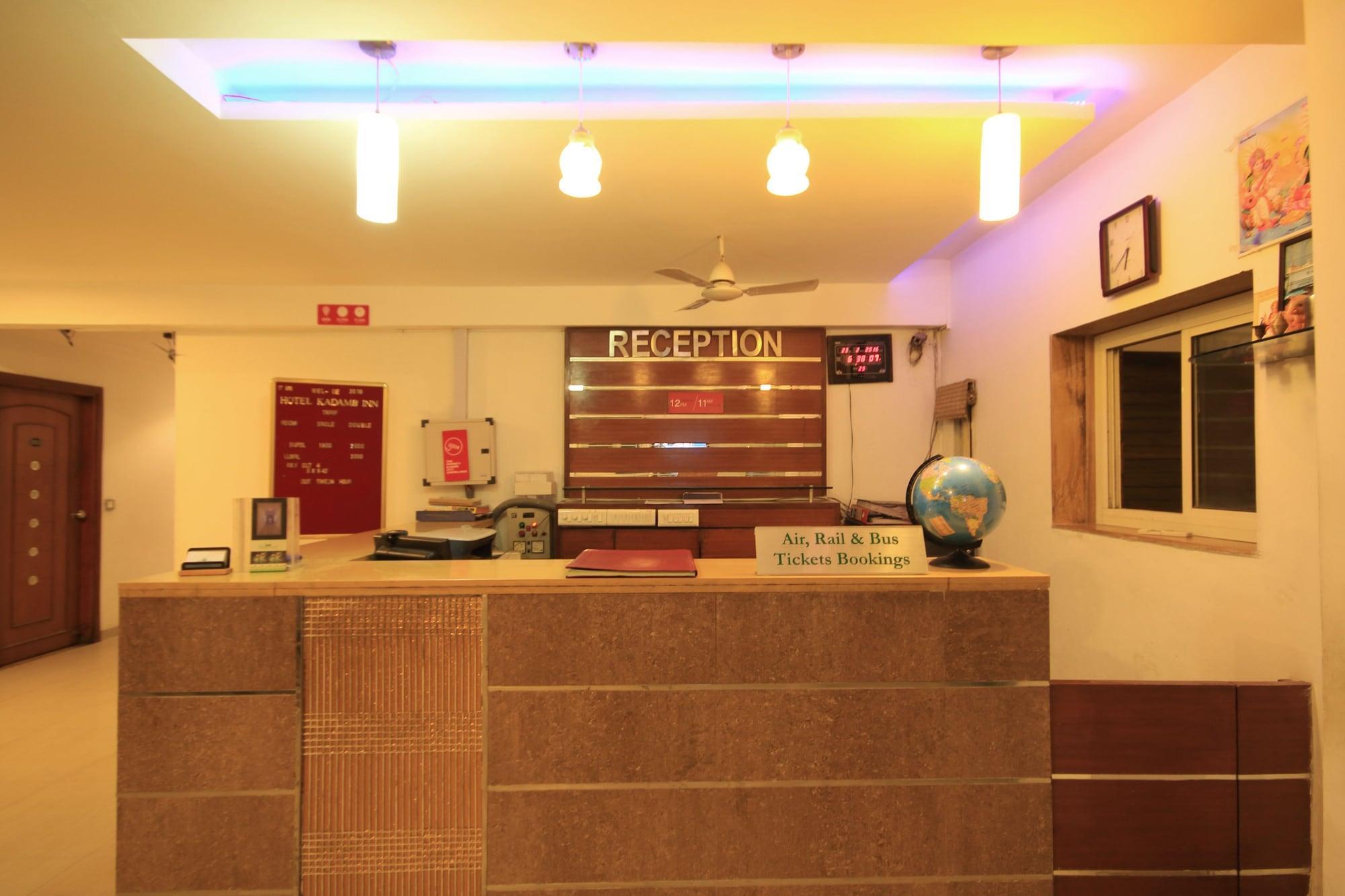 Fabhotel Kadamb Inn Ahmedabad Eksteriør billede