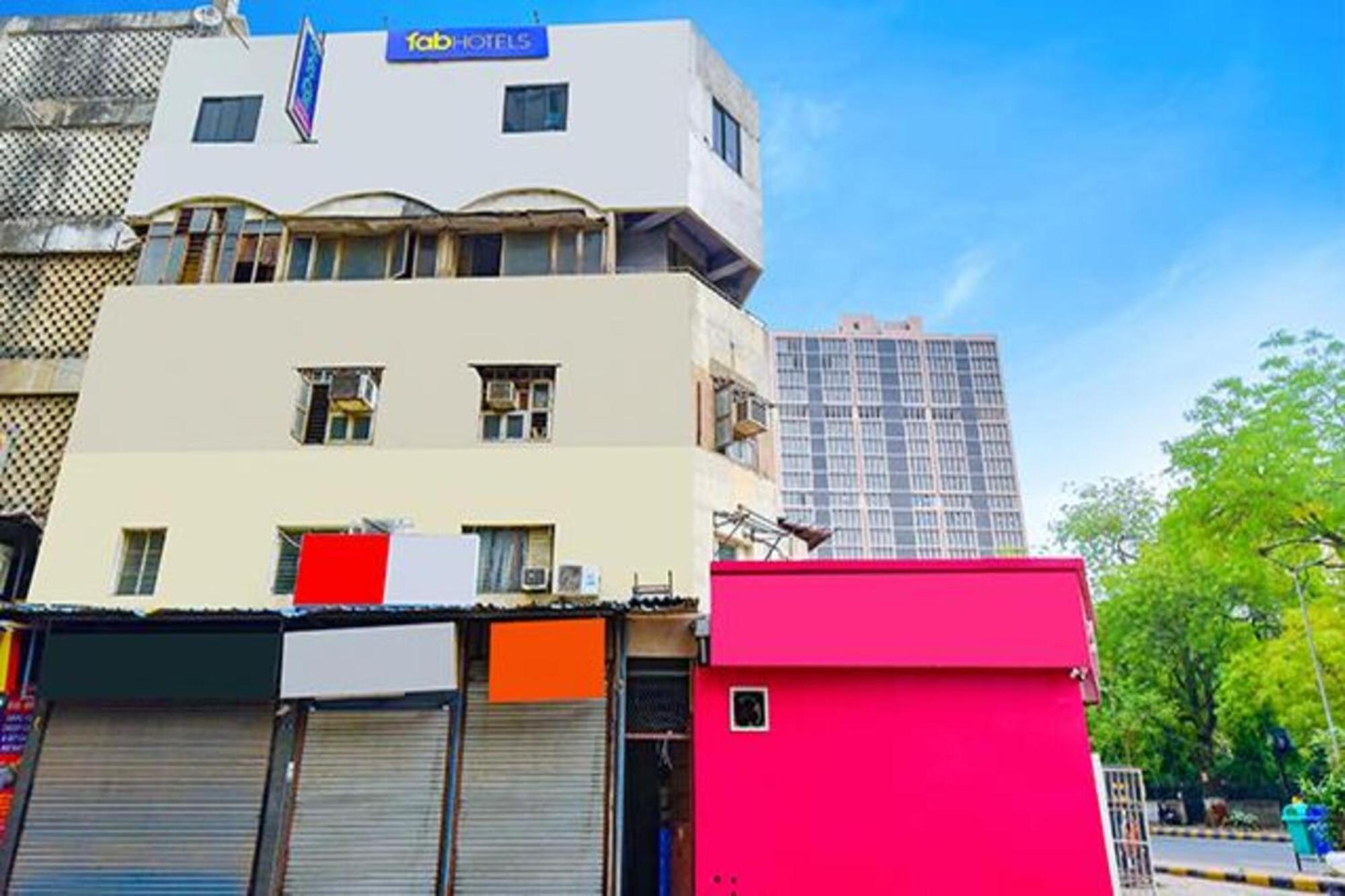 Fabhotel Kadamb Inn Ahmedabad Eksteriør billede
